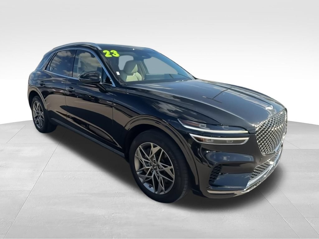 Used 2023 Genesis GV70 2.5T w/ Select Package AWD/4WD image 2