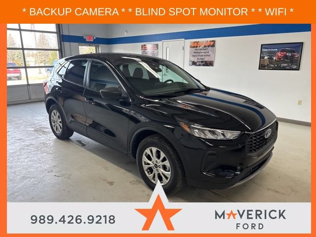Used 2024 Ford Escape Active AWD/4WD image 3