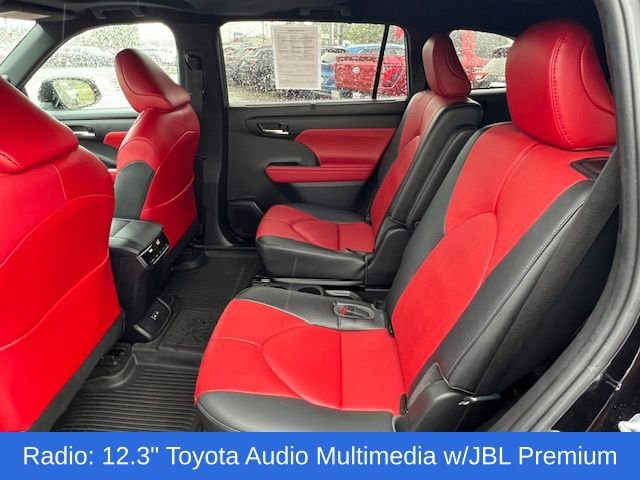 Used 2023 Toyota Highlander XSE image 14