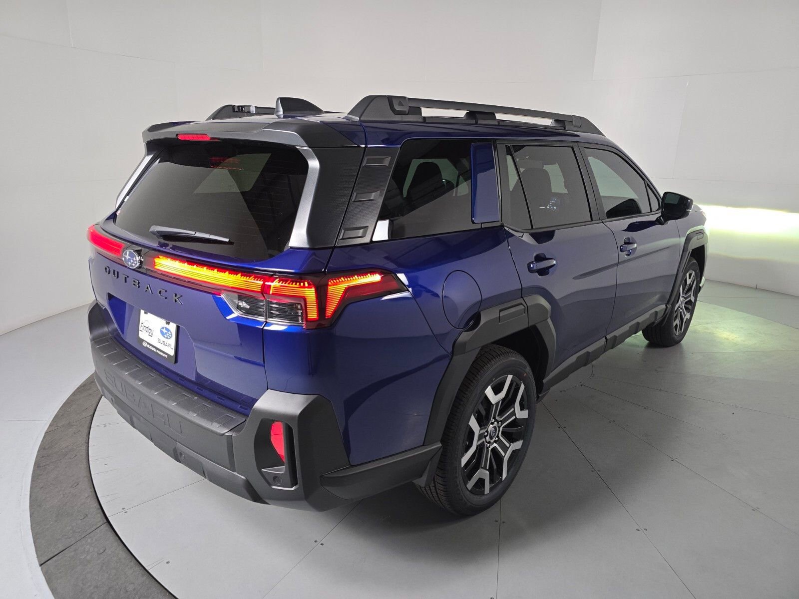 New 2026 Subaru Outback Touring XT image 5
