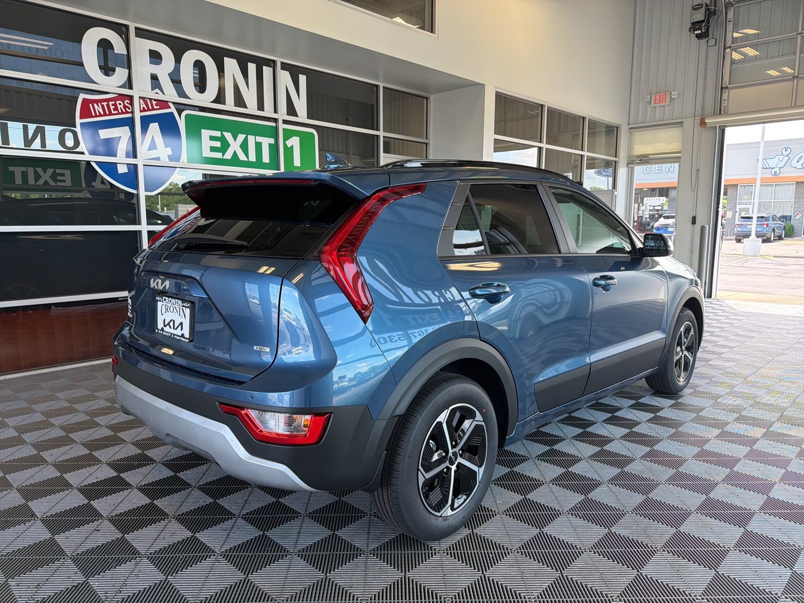 New 2026 Kia Niro EX FWD image 6