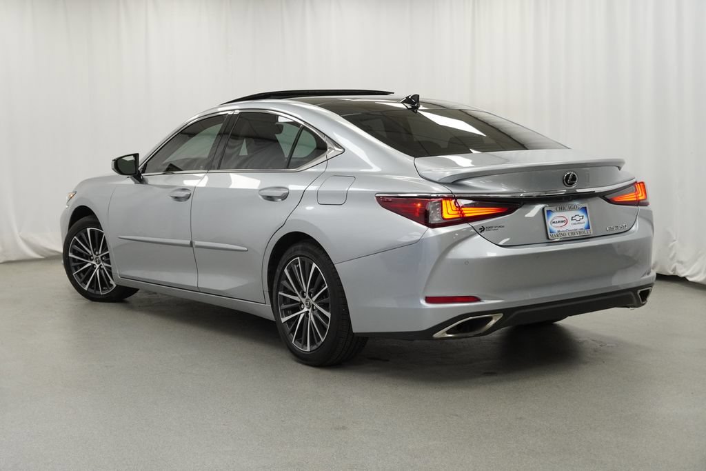 Used 2023 Lexus ES 350 w/ Protection Package (P2) FWD image 2