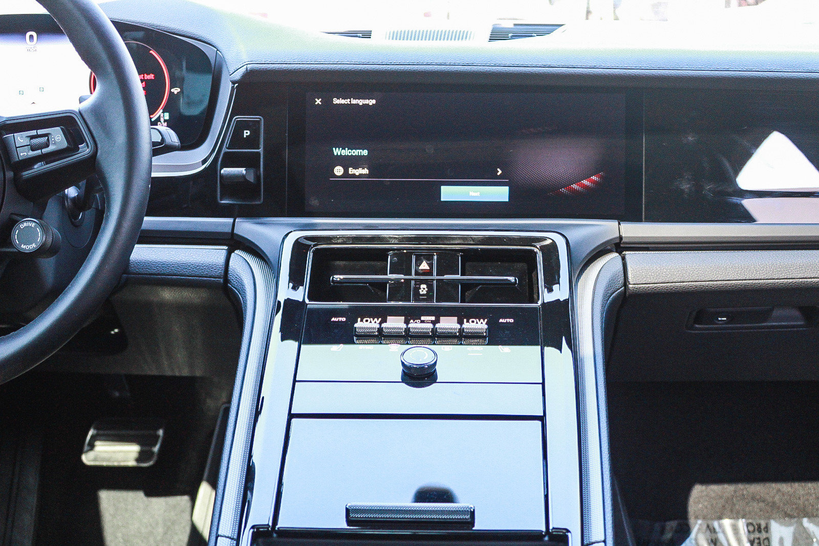 Used 2024 Porsche Panamera 4 AWD/4WD image 13
