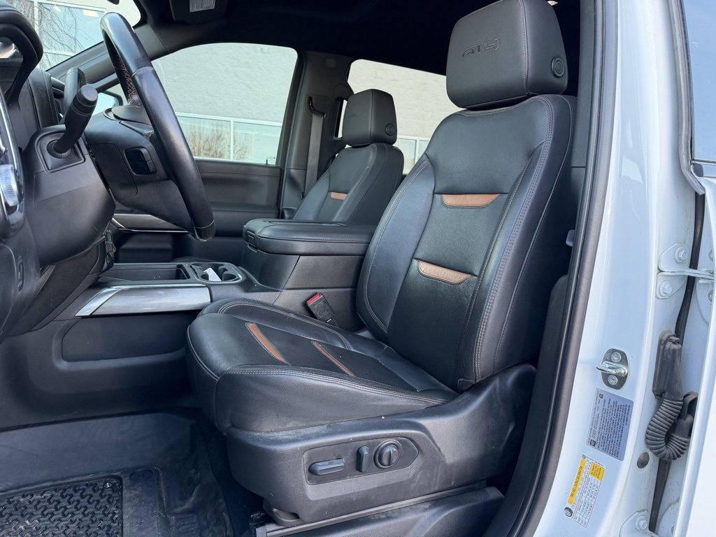 Used 2022 GMC Sierra 2500 AT4 w/ AT4 Preferred Package image 10