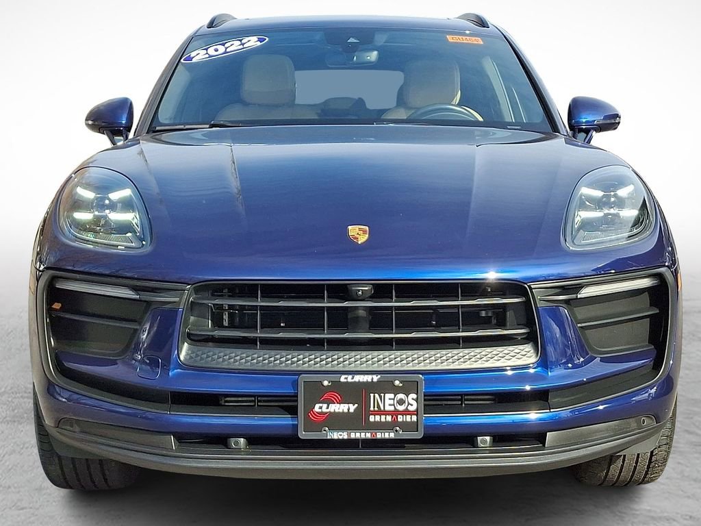 Used 2022 Porsche Macan image 2