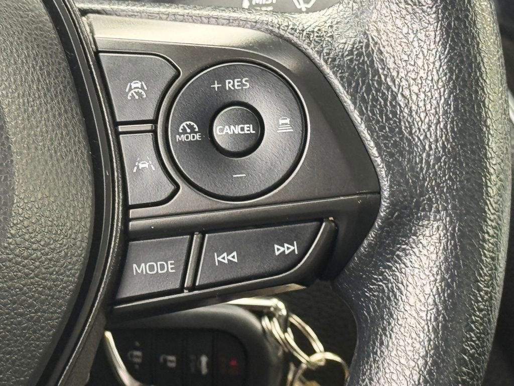 Used 2024 Toyota Corolla LE FWD image 17
