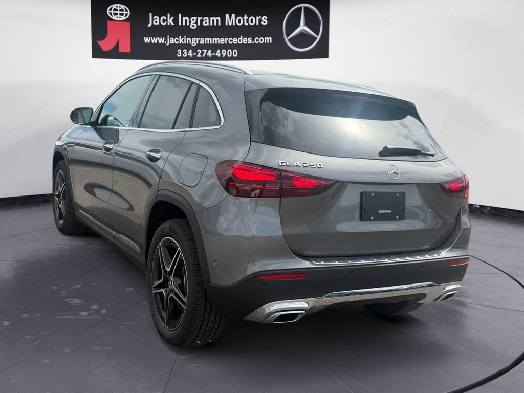 New 2026 Mercedes-Benz GLA 250 image 3