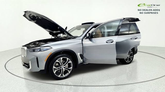 Used 2025 BMW X5 sDrive40i w/ Parking Assistance Package RWD image 14