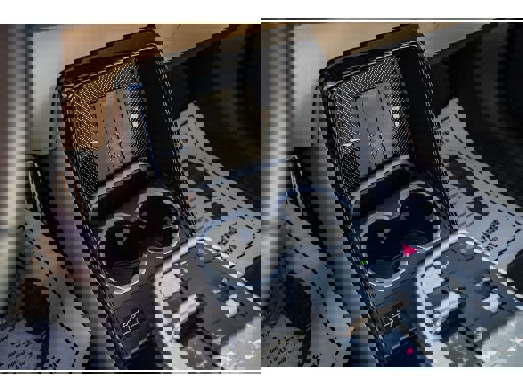 Used 2025 BMW X1 M35i w/ Premium Package image 17