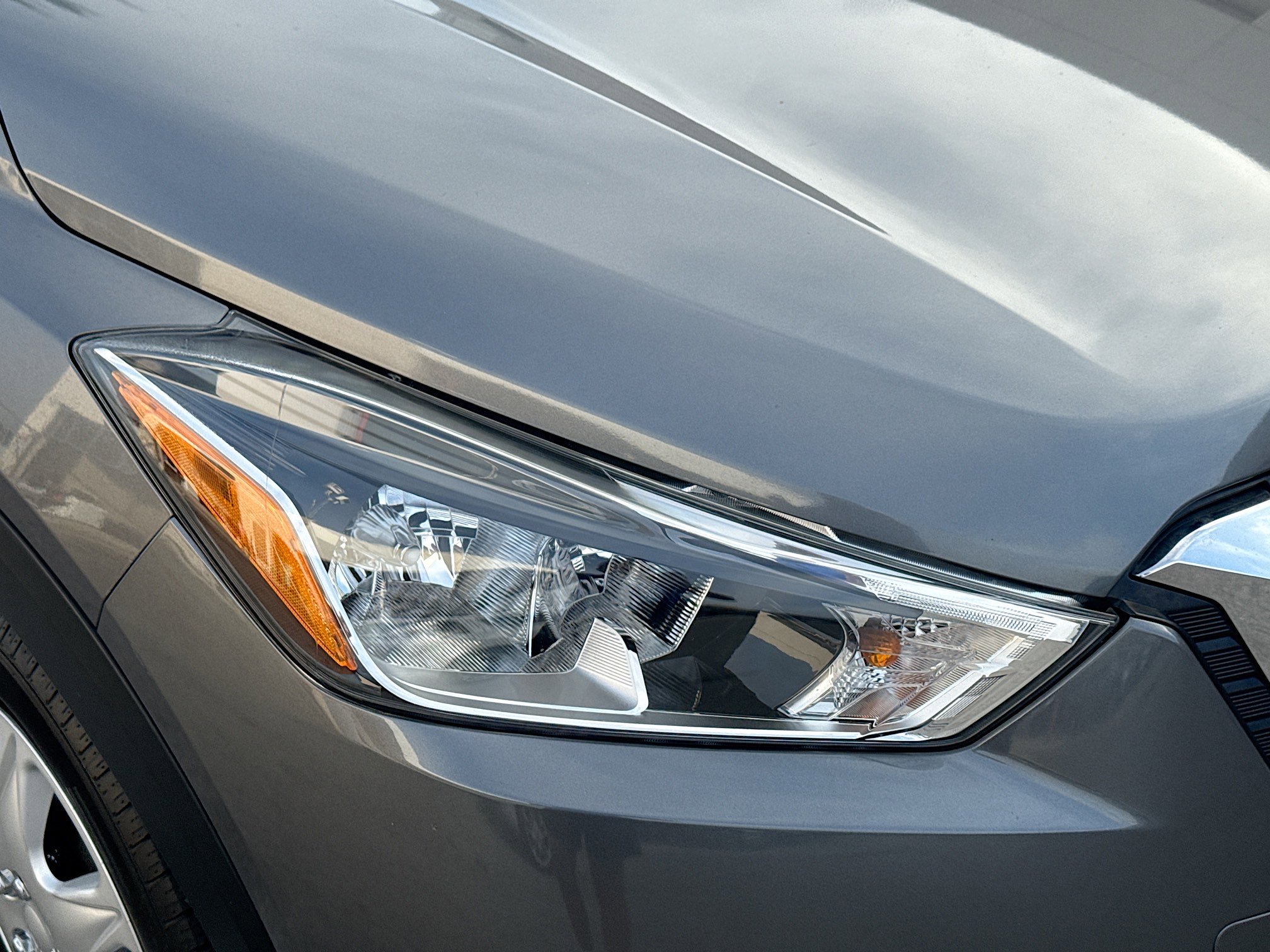 Used 2019 Nissan Kicks S image 33