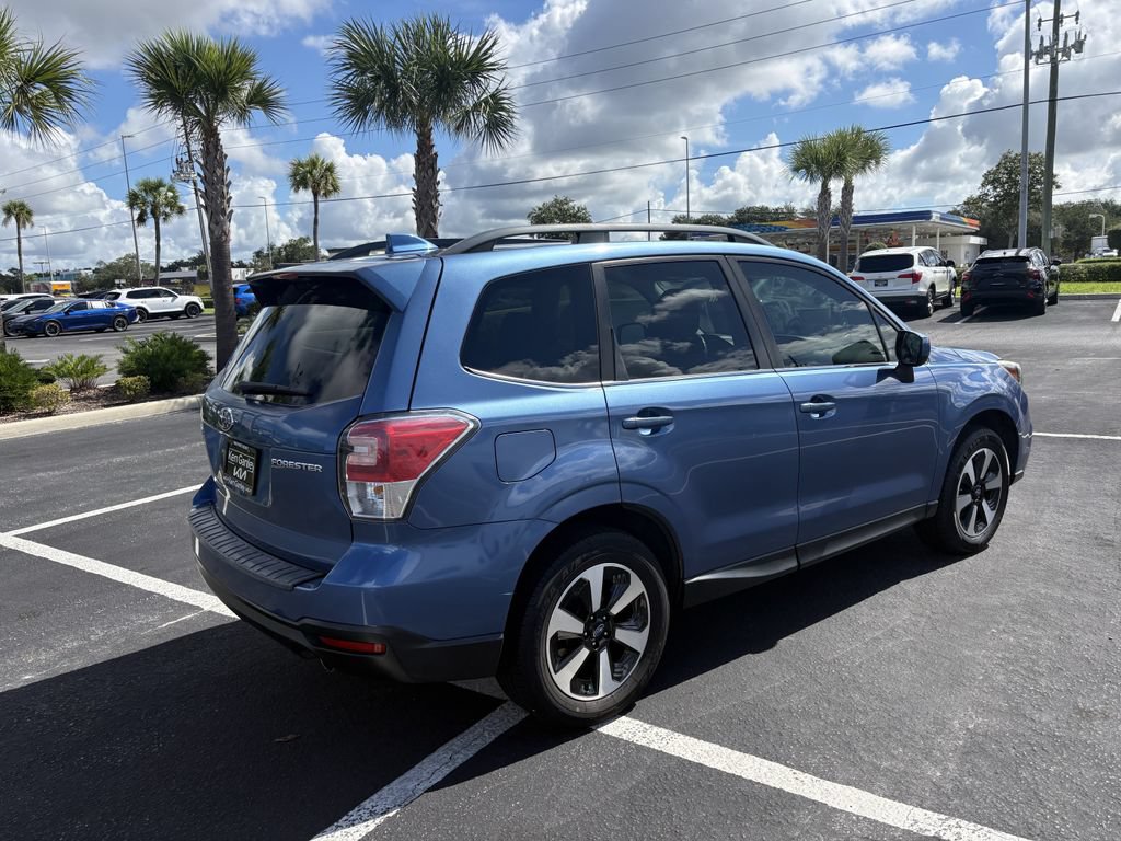 Used 2018 Subaru Forester 2.5i Limited AWD/4WD image 8