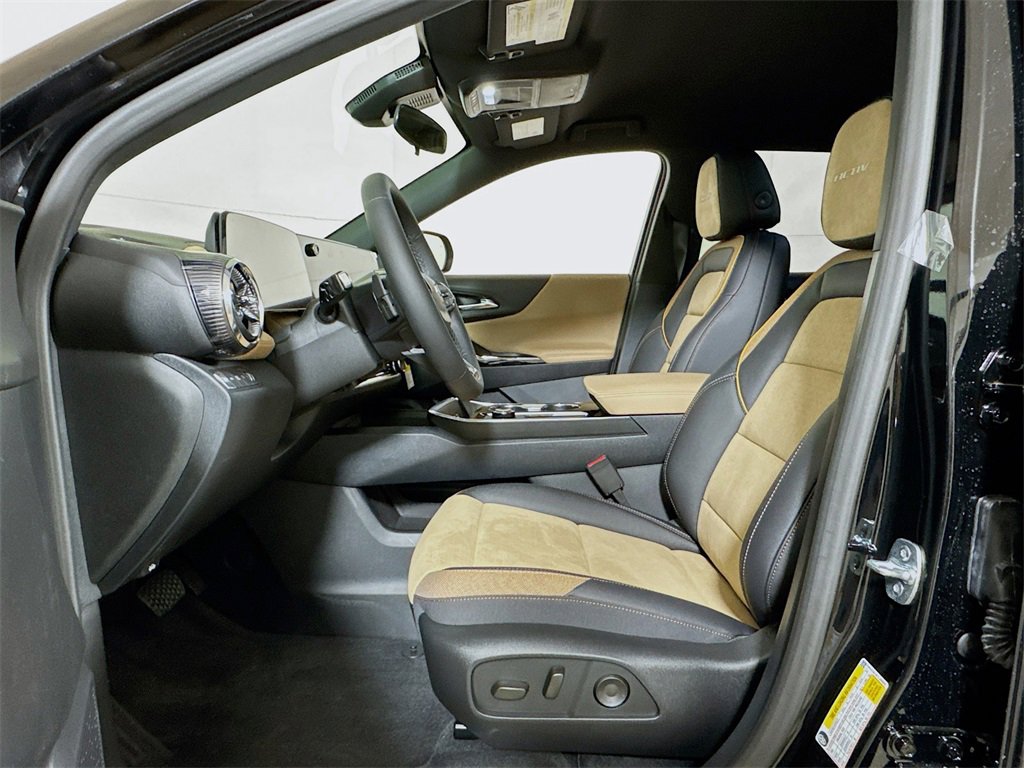 New 2026 Chevrolet Equinox ACTIV w/ Convenience Package III image 12