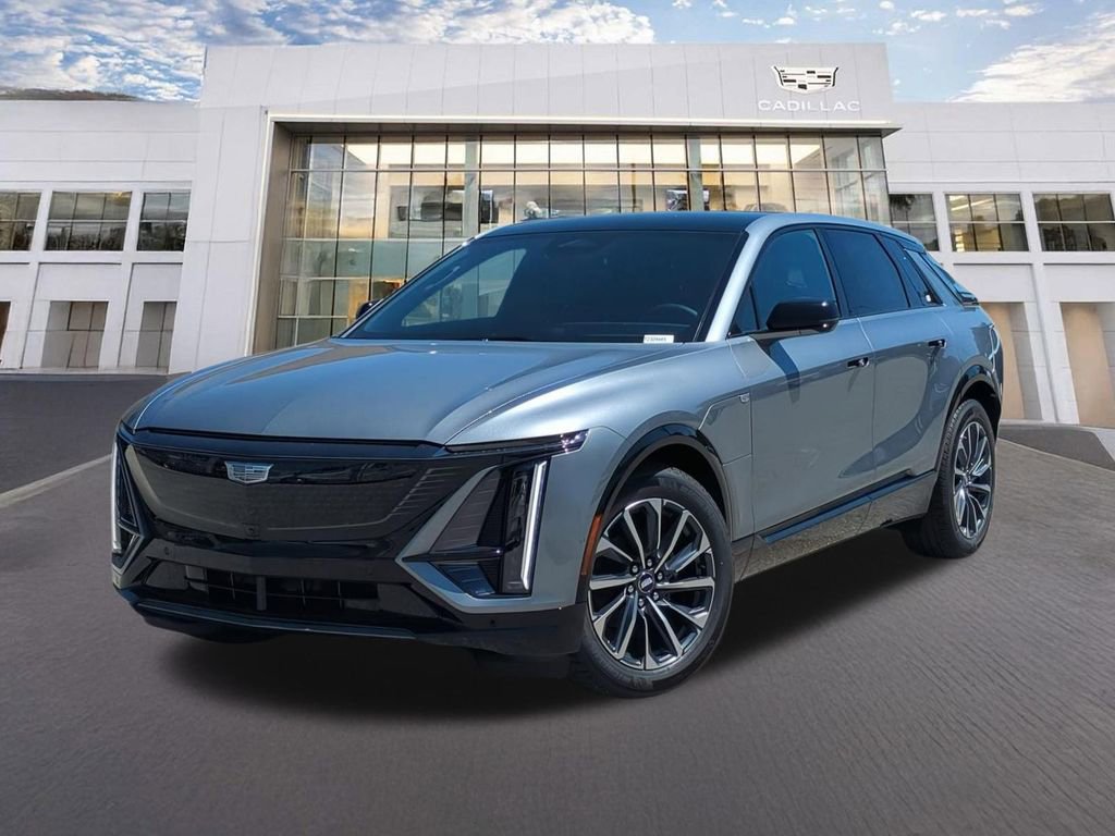 New 2026 Cadillac Lyriq Sport w/ LPO, Floor Liner Package