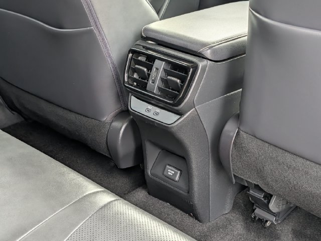 Used 2024 Lexus RZ 300e Premium FWD image 30