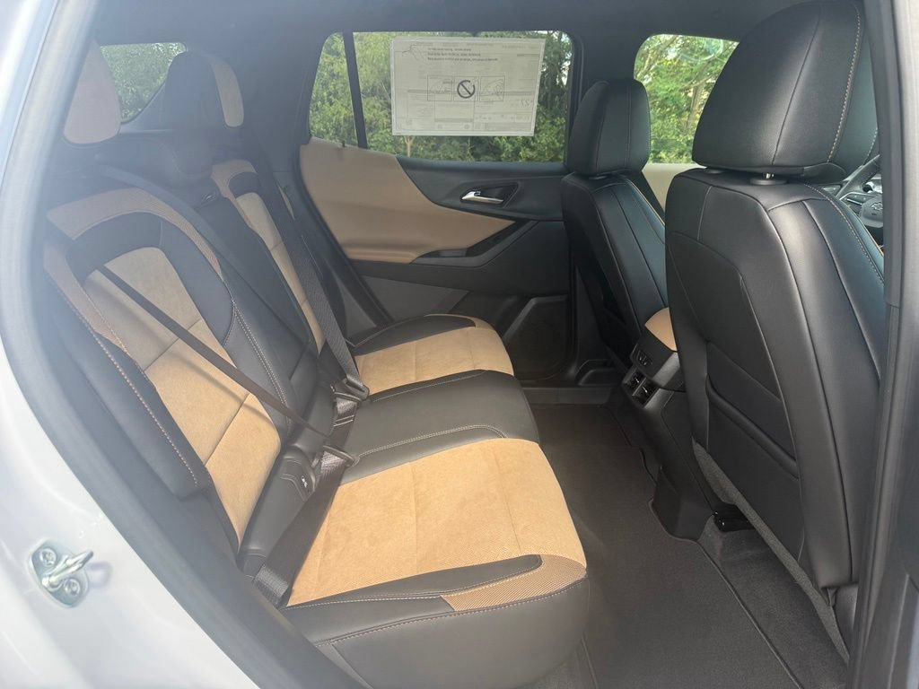 New 2027 Chevrolet Equinox ACTIV w/ Convenience Package III FWD image 17