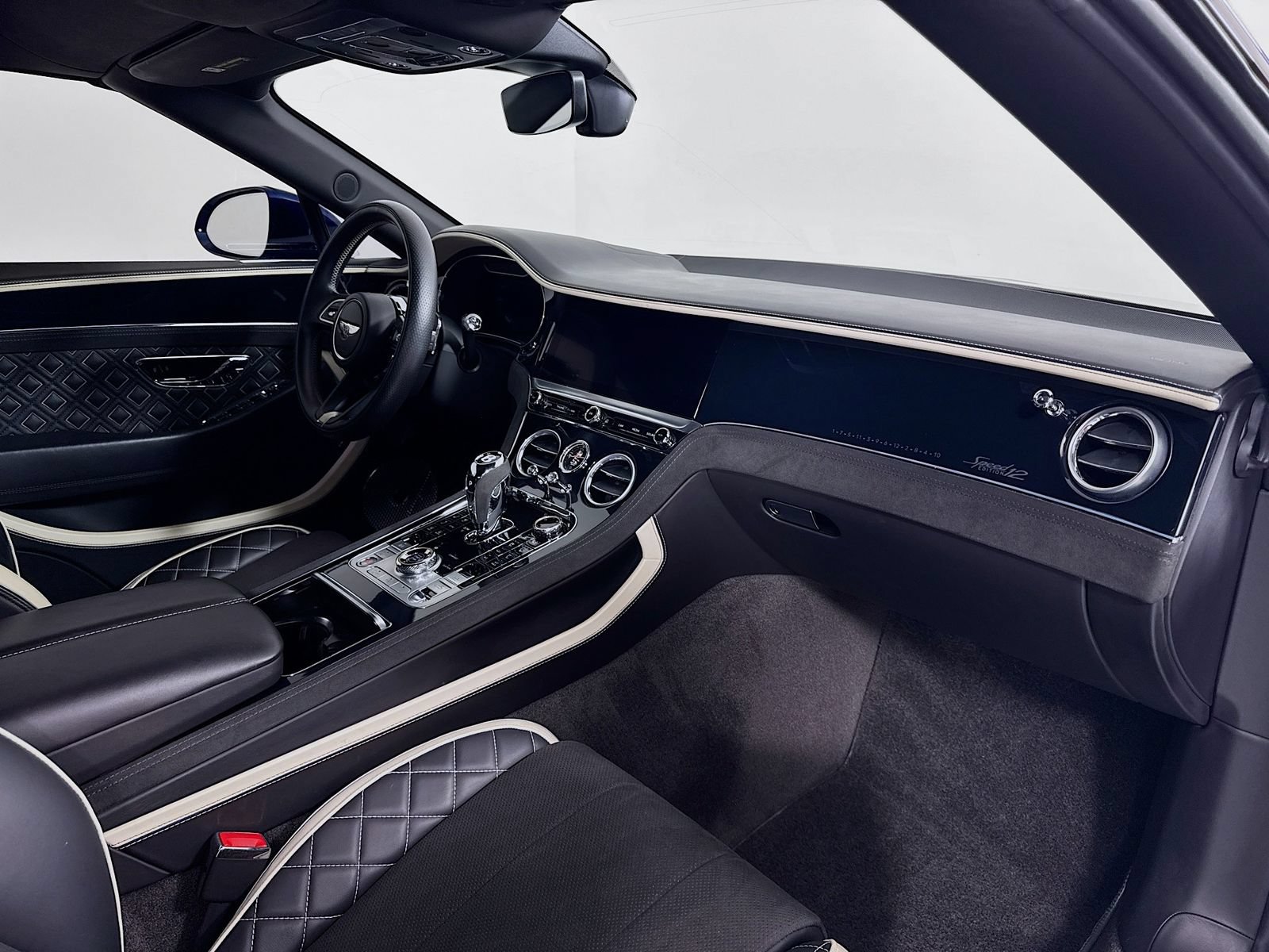 Certified 2024 Bentley Continental GT Speed AWD/4WD image 27