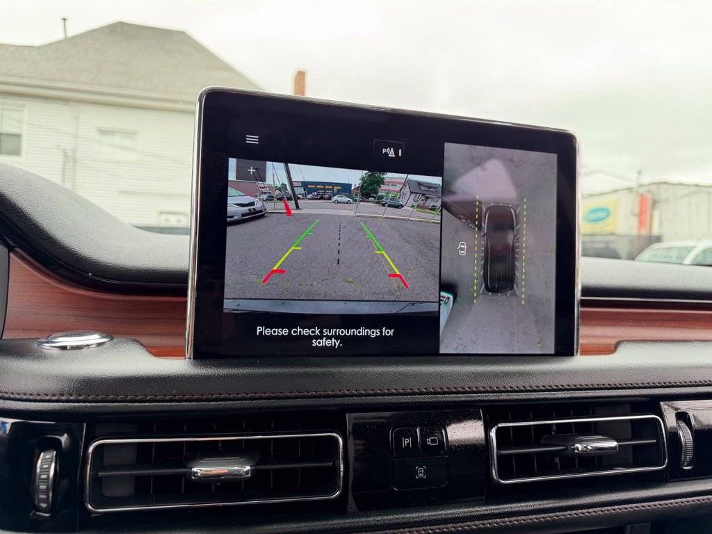 Used 2023 Lincoln Aviator Grand Touring w/ Equipment Group 301A AWD/4WD image 27