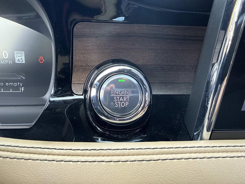 Certified 2020 Lincoln Corsair Reserve w/ Equipment Group 201A image 28