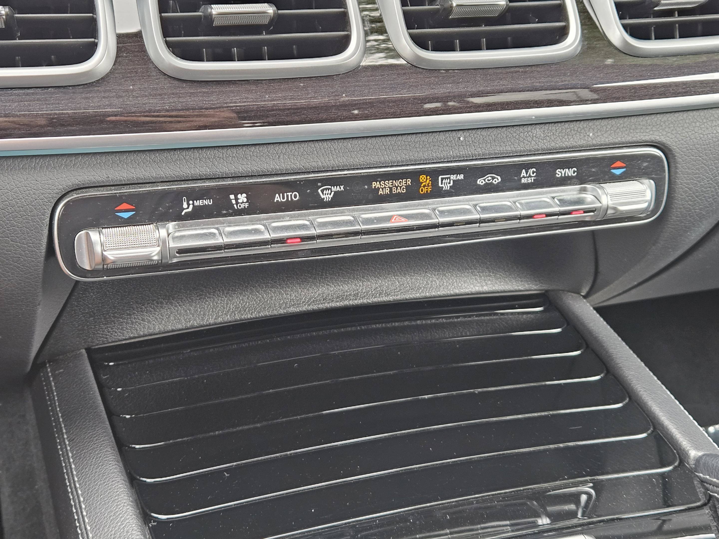Used 2022 Mercedes-Benz GLE 350 4MATIC image 22