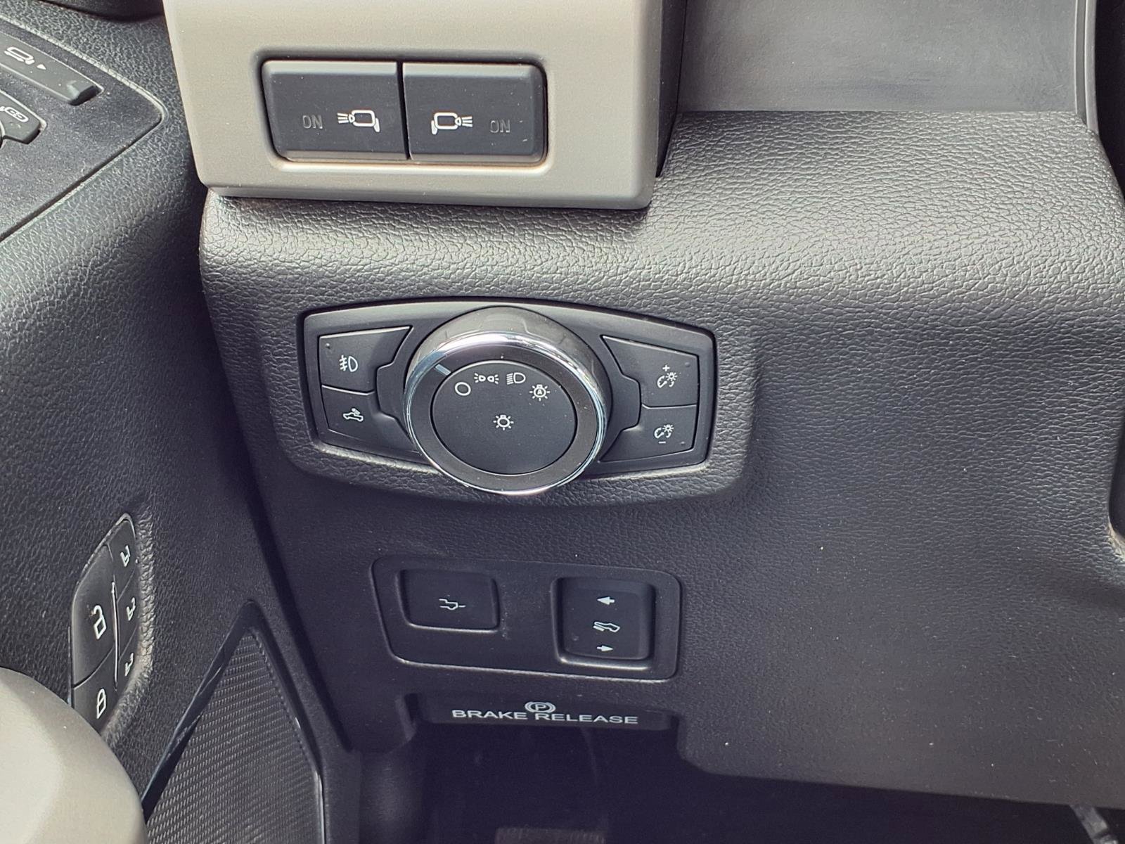 Used 2021 Ford F250 Lariat AWD/4WD image 22