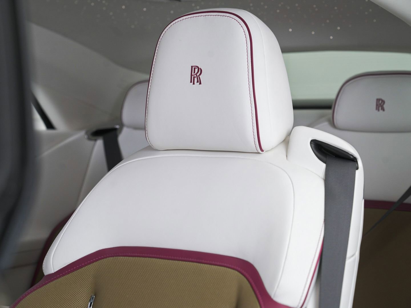 Certified 2024 Rolls-Royce Spectre w/ Spectre Launch Package image 18