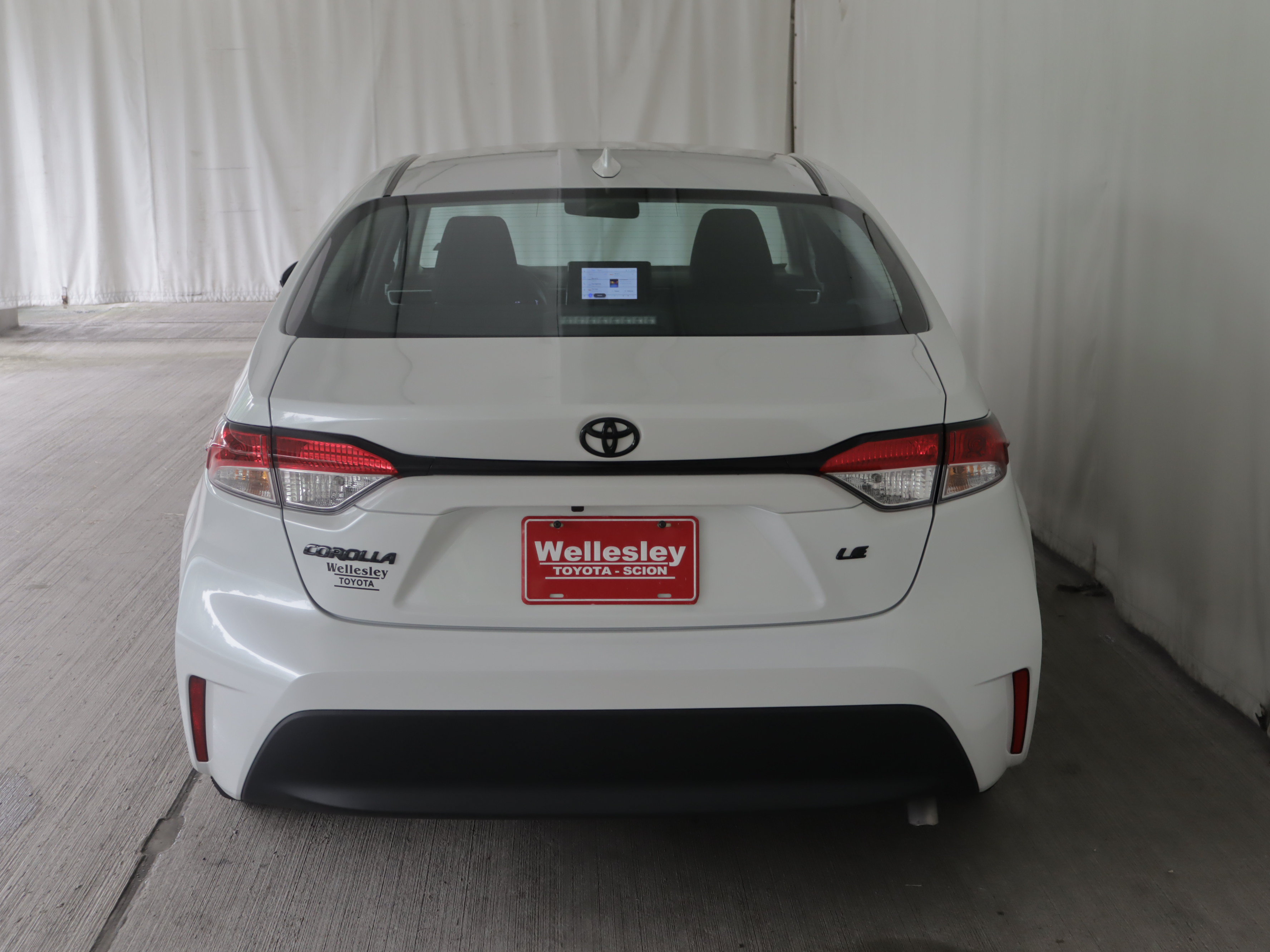 Used 2026 Toyota Corolla LE w/ LE Premium Package FWD image 24