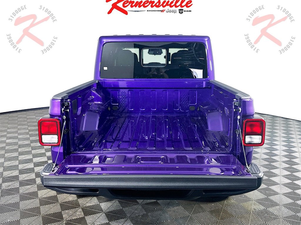 New 2026 Jeep Gladiator Sport image 16