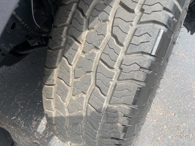 Certified 2021 Ford F150 Platinum w/ FX4 Off-Road Package image 3