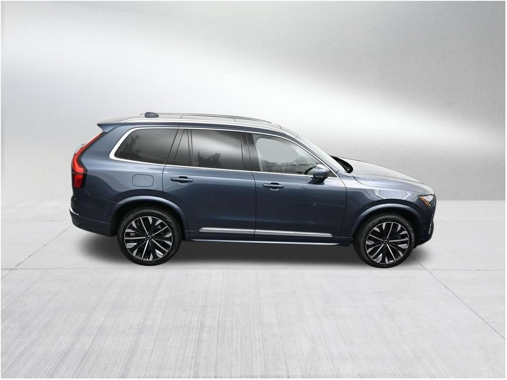New 2026 Volvo XC90 T8 Plus AWD/4WD image 18