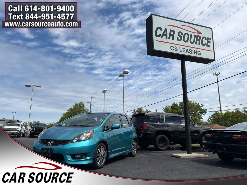 Used 2013 Honda Fit Sport image 1