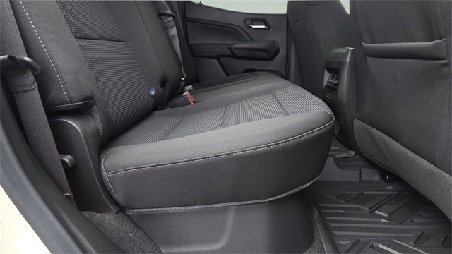 New 2026 GMC Canyon Elevation w/ Convenience Package image 16