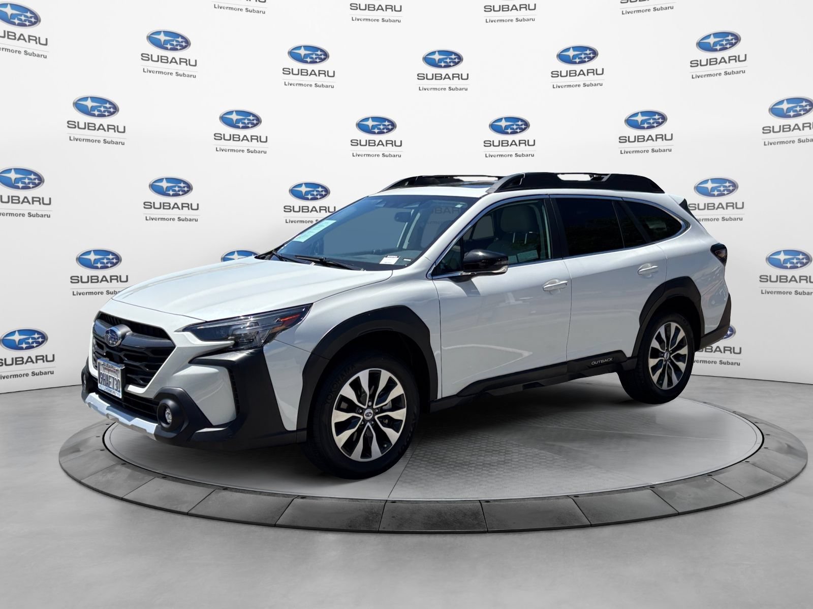 Used 2023 Subaru Outback Limited AWD/4WD video 1