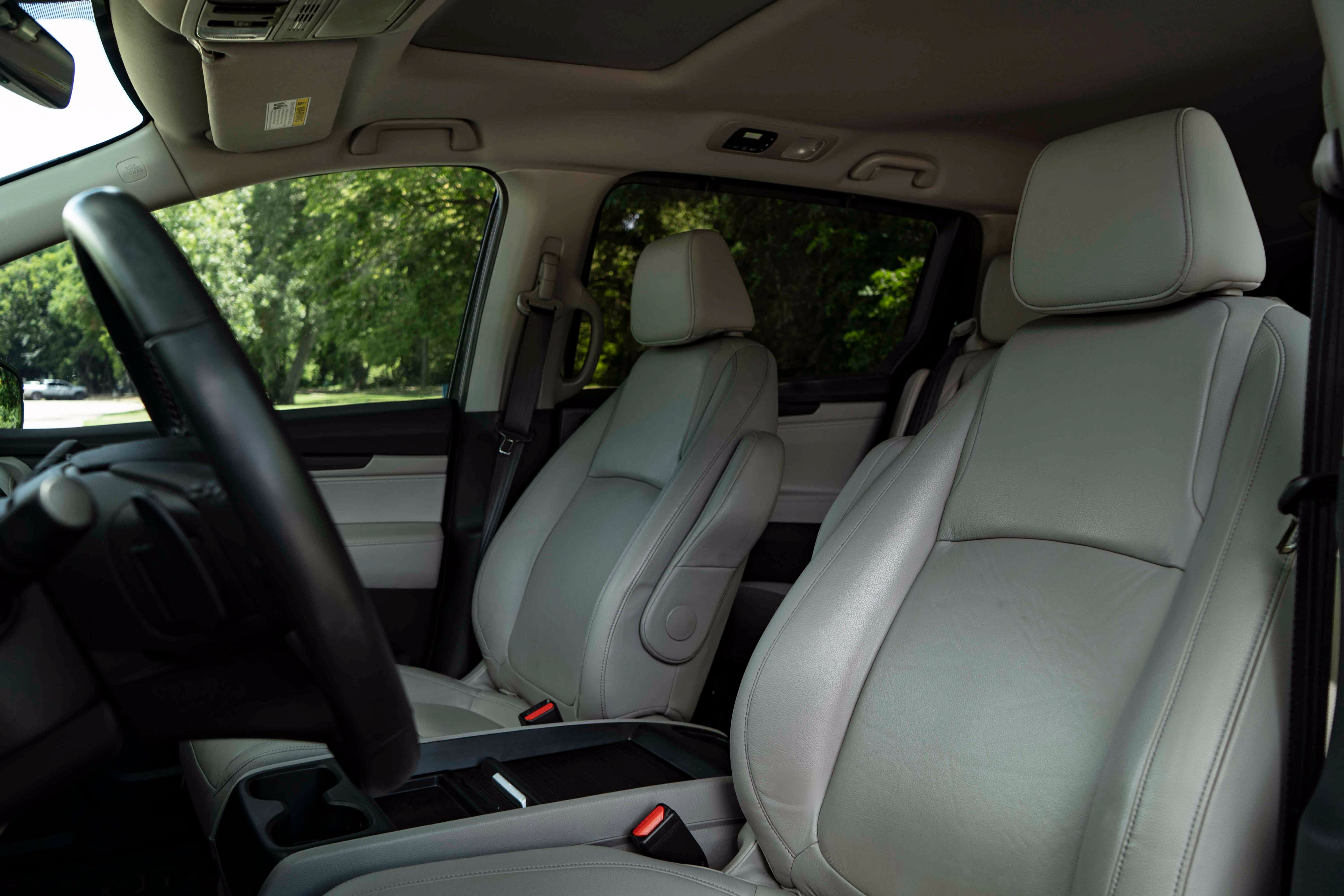 Used 2023 Honda Odyssey EX-L image 17