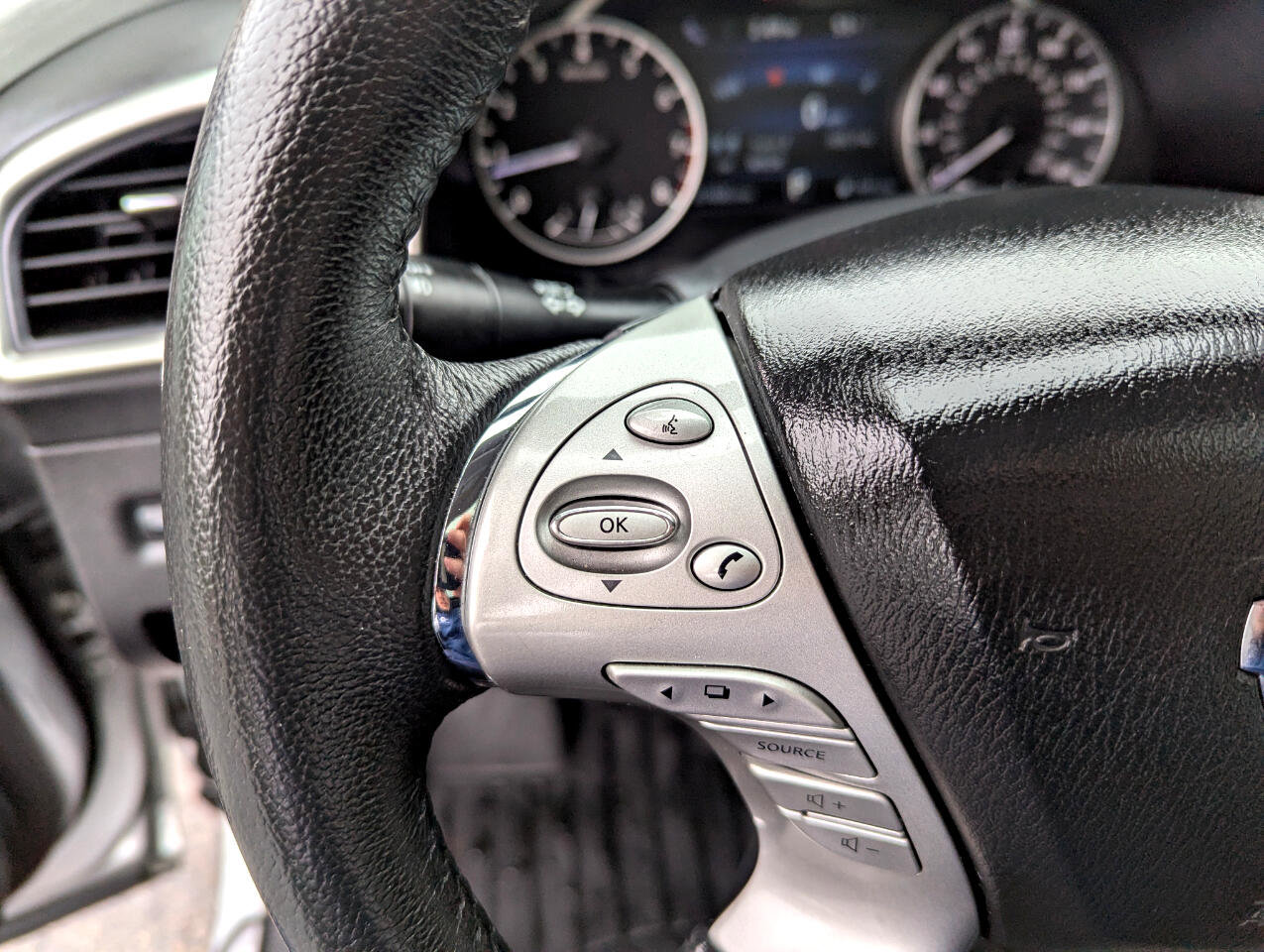 Used 2016 Nissan Murano SL w/ SL Technology Package image 21