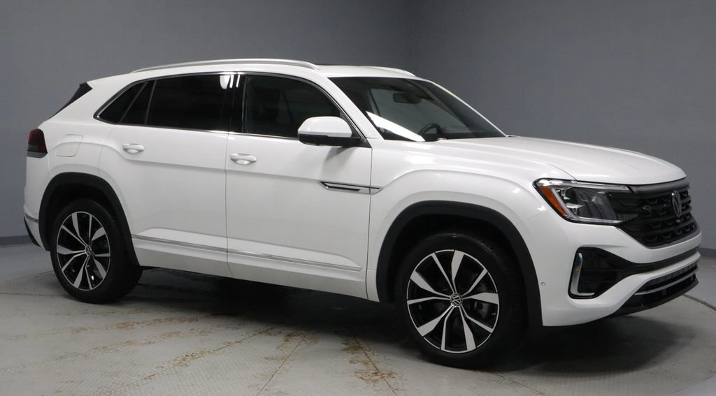 Used 2025 Volkswagen Atlas Cross Sport SEL Premium R-Line