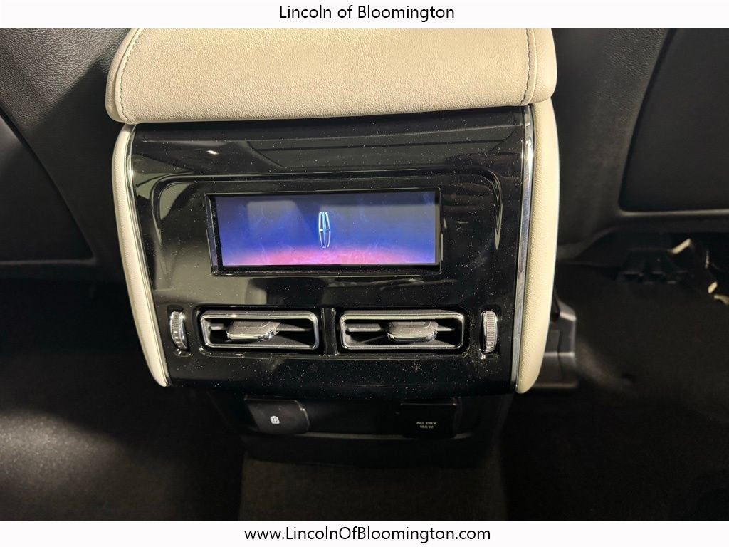 New 2026 Lincoln Aviator Reserve AWD/4WD image 22