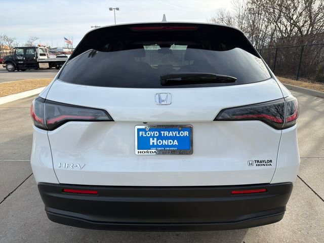 New 2026 Honda HR-V LX image 4
