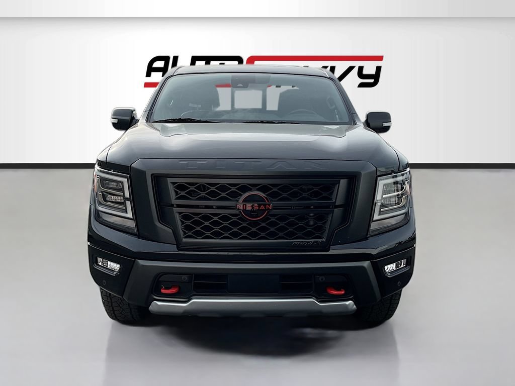 Used 2024 Nissan Titan PRO-4X w/ Pro-4x Convenience Package AWD/4WD image 2