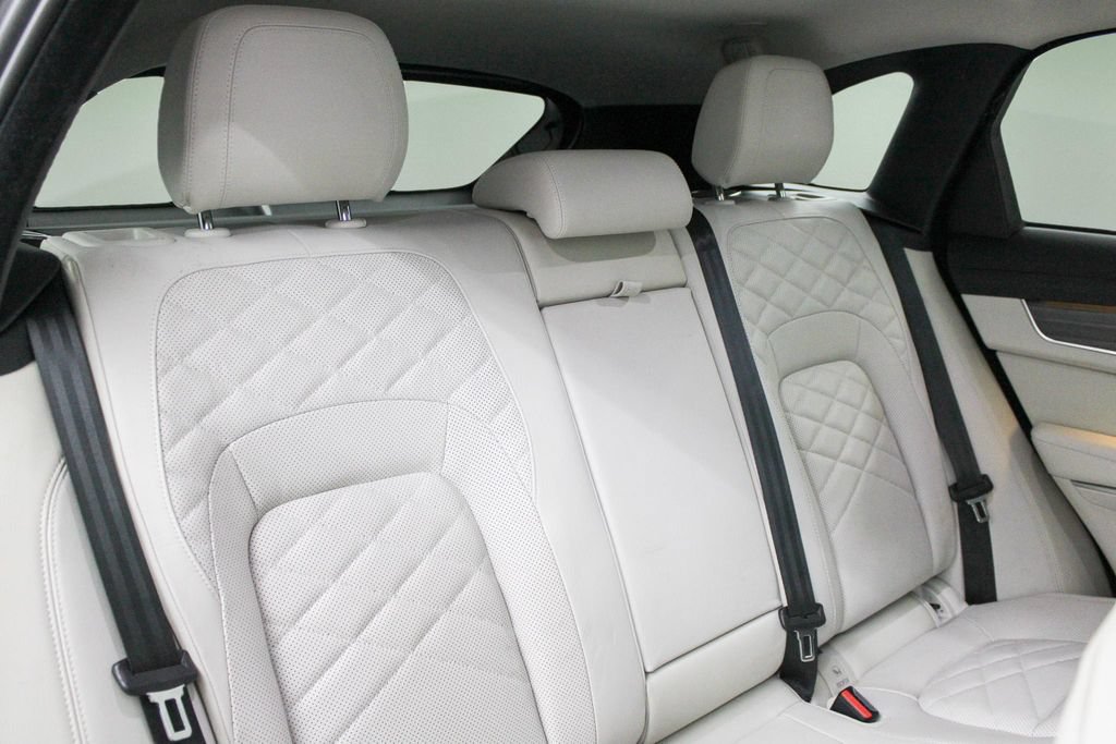 Used 2022 Jaguar F-PACE S AWD/4WD image 28