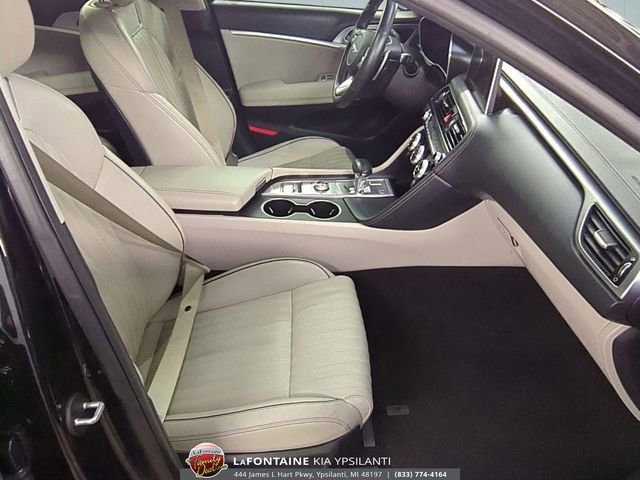 Used 2020 Genesis G70 3.3T image 31