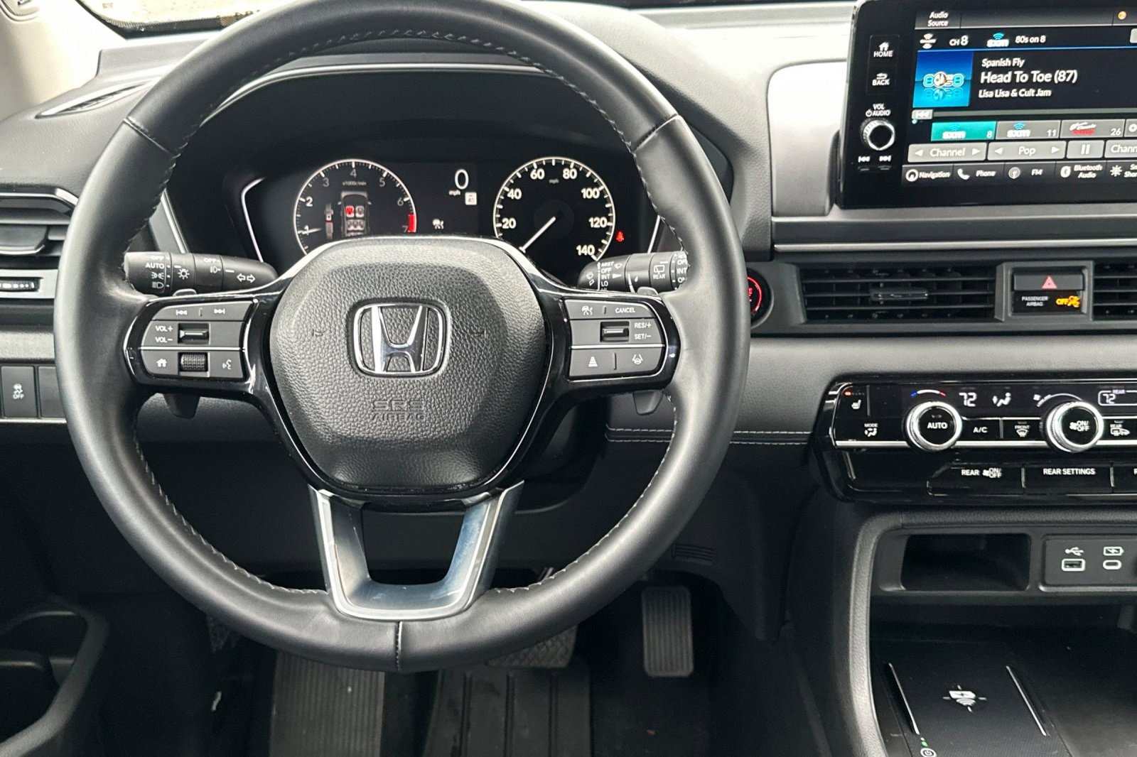 Used 2024 Honda Pilot Touring image 18