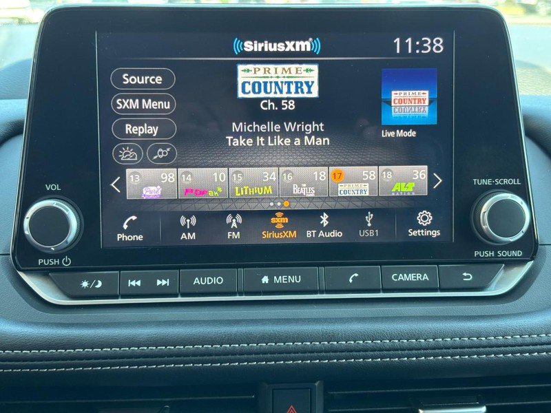 Used 2024 Nissan Rogue SV image 22