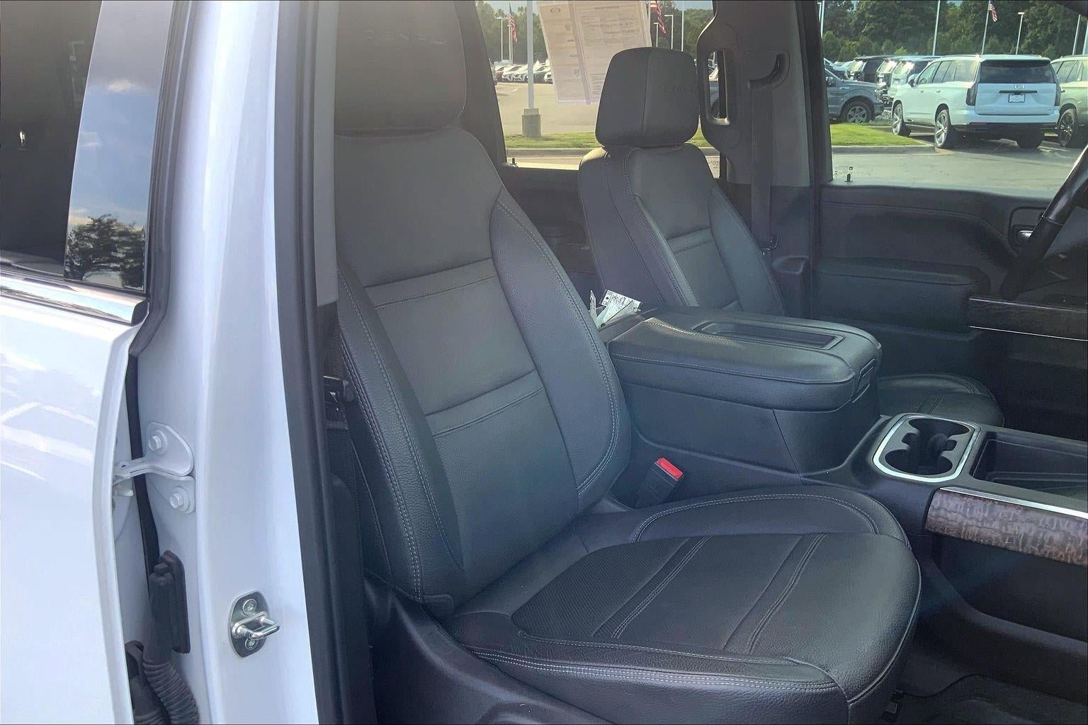 Used 2021 GMC Sierra 2500 Denali w/ Denali Ultimate Package AWD/4WD image 7