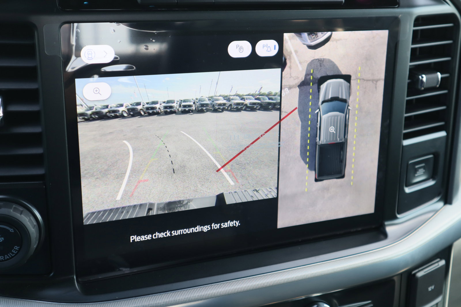 New 2025 Ford F150 Lariat w/ Equipment Group 501A Mid image 26