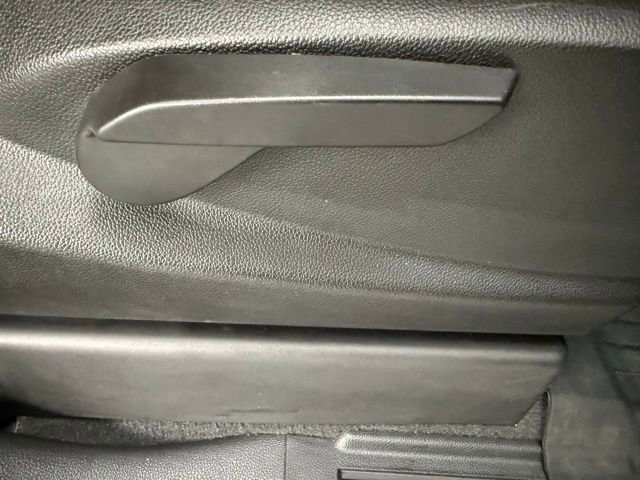 Used 2018 Chevrolet Silverado 1500 LT w/ Texas Edition image 31