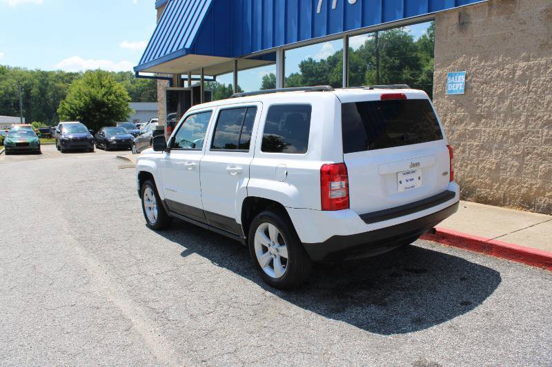 Used 2016 Jeep Patriot Latitude FWD image 4