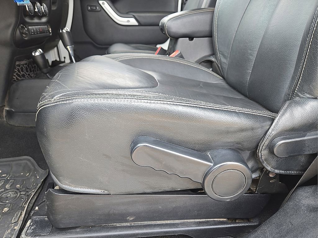 Used 2015 Jeep Wrangler Rubicon image 20