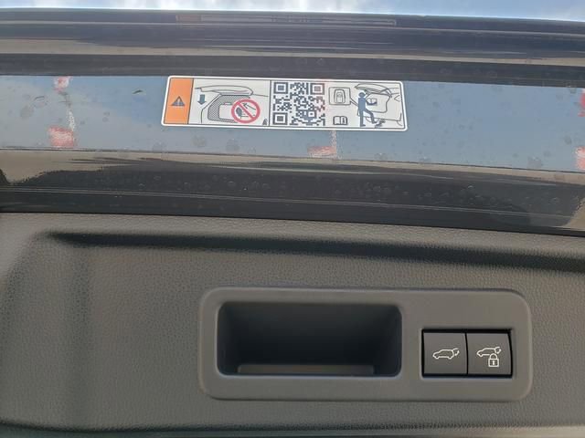 Used 2025 Toyota 4Runner TRD Sport Premium image 8