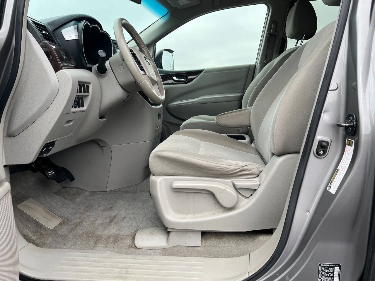 Used 2011 Nissan Quest SV w/ Value Cargo Pkg FWD image 4