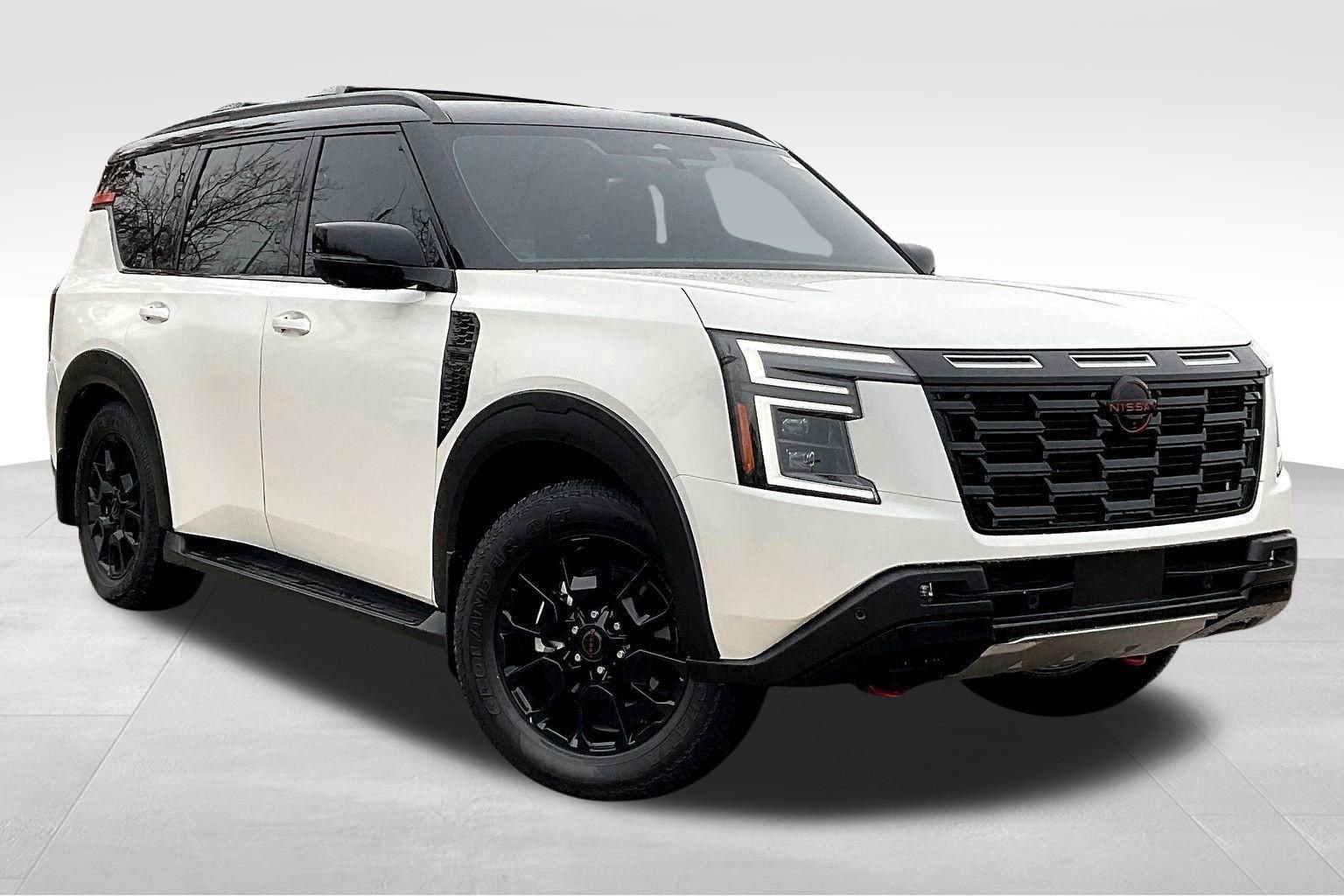 Used 2025 Nissan Armada PRO-4X w/ Pro-4X Premium Package image 20